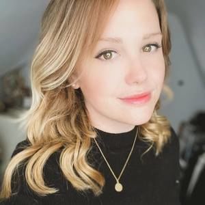 Meet your Posher, Sara grace